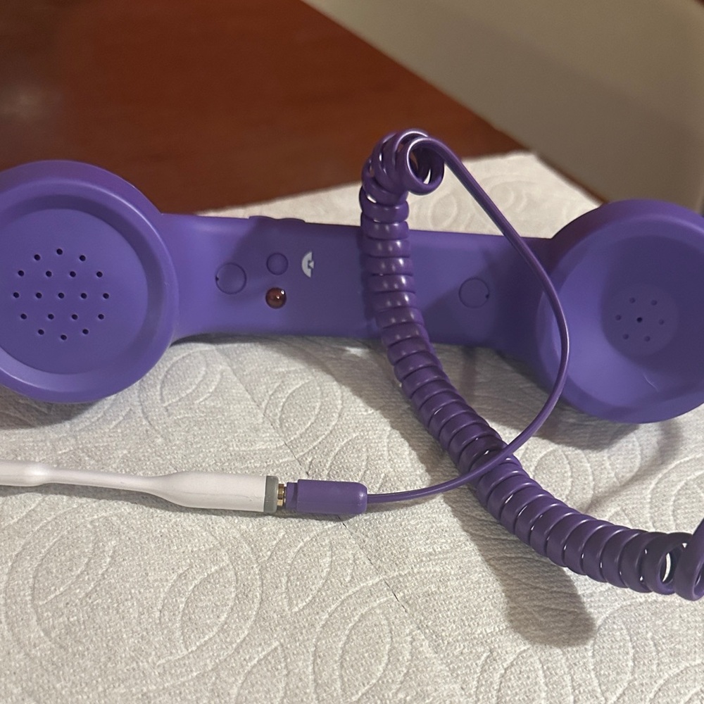 Purple Retro Handset for Smartphones